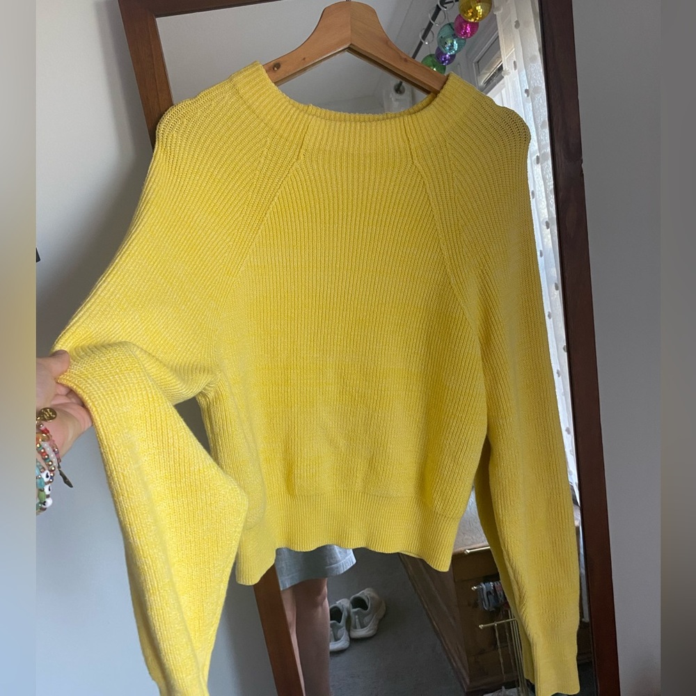 Free People Yellow Mock Neck Soft Winter/Fall Sweater!